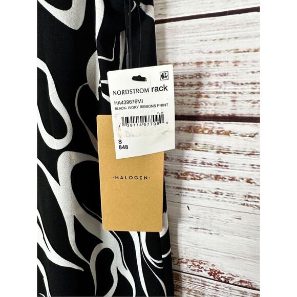 NEW with tags Halogen Ribbon Print Jewel Neck Sleeveless Top Black Small - Picture 4 of 11